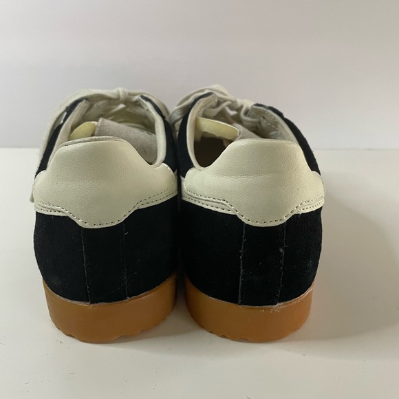 NWOT Free People Gola Elan Sneakers Size 7.5 Women’s - Picture 5 of 16